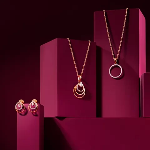 Classic Charm Diamond Pendant Set