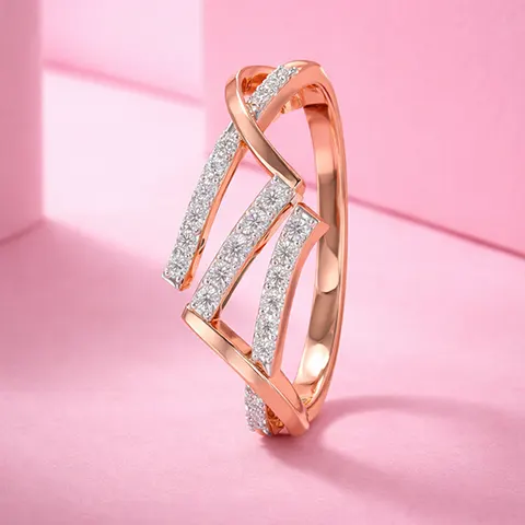 Golden Wave Luxury Diamond Ring 2