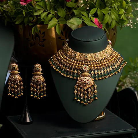 Gold Necklace Set